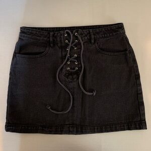 Kendall&Kylie Black Lace-Up Denim Mini Skirt Sz 28